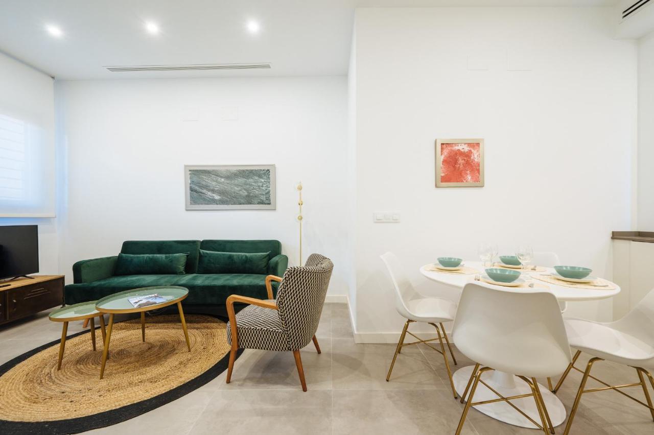 Urban Pulses Nervion Apartment Seville Luaran gambar