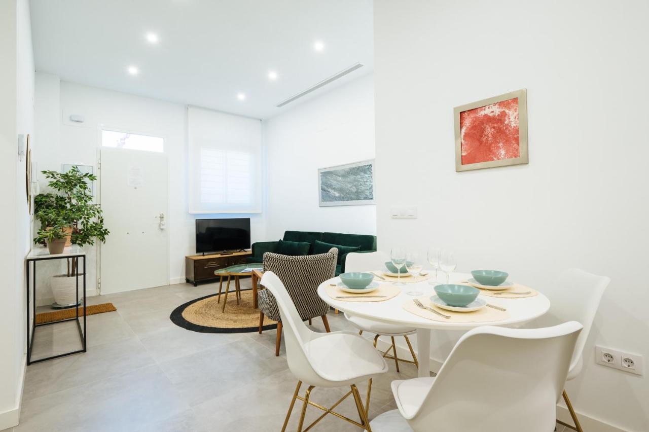 Urban Pulses Nervion Apartment Seville Luaran gambar
